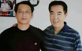 中国自行车网论坛篮球比赛视频篮球赛校际交流战场自行车侦察队视频
